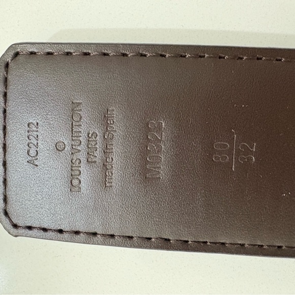 Authentic Louis Vuitton reversible belt - Picture 2 of 5